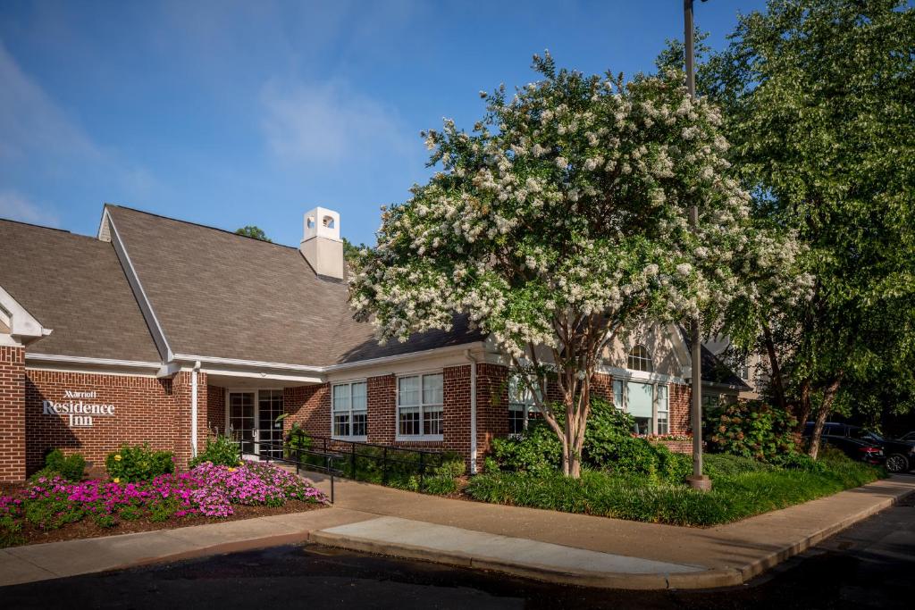 Residence Inn Asheville Biltmore Main image 1